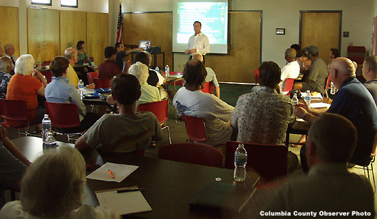 Kurt Easton explains the Community Development Plan process.