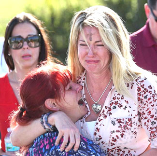 Marjory-Stoneman-mass shooting - grief