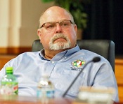 Chairman Rocky Ford llistens