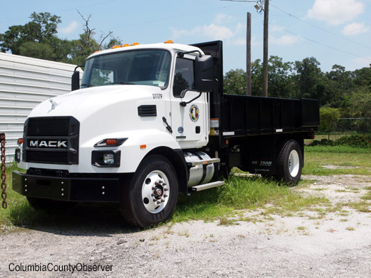 the controversail dump truck