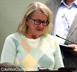 Barbara Lemley addresses the Legislative Delegation.
